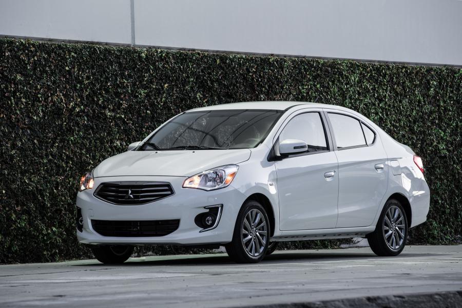  Mitsubishi Mirage G4 2016 года  (NA) (фото 6 из 39)